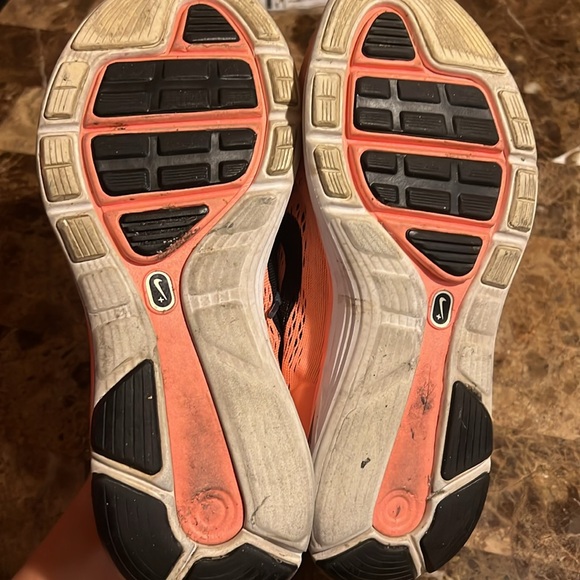 Women’s Nike Lunarglide 5 Sneakers - Size 8 - Picture 3 of 4